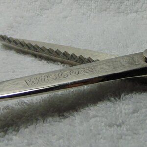 Vintage Wisco USA Pinking Shears for Sewing, 7.5 inches tip to end of handles.